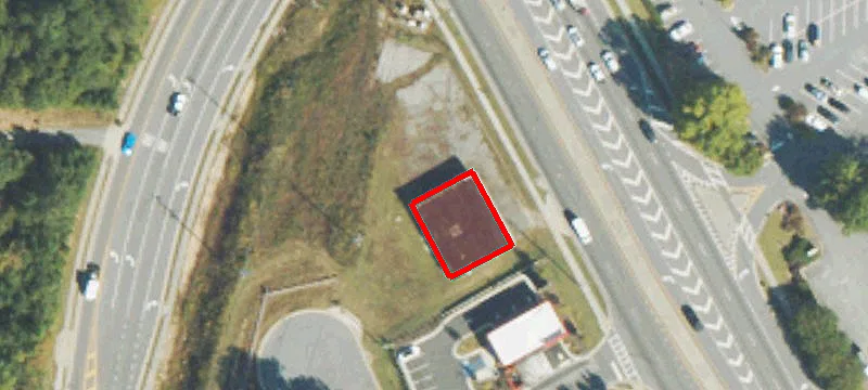 5882 Cumming Hwy