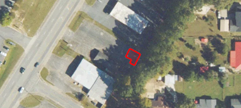 1106 Main St