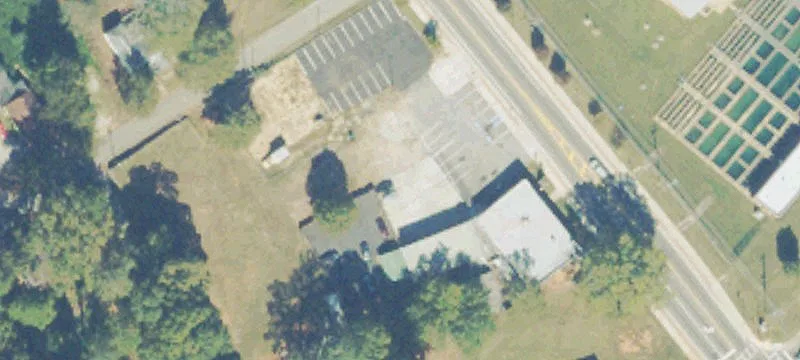 407 Broad St