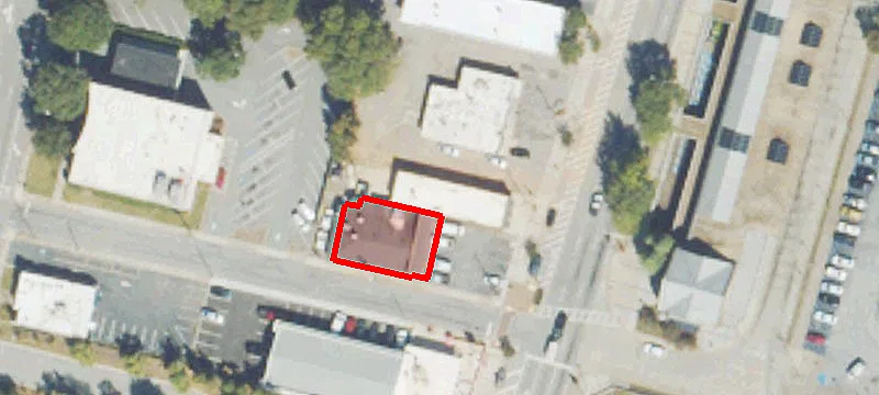 2871 Main St