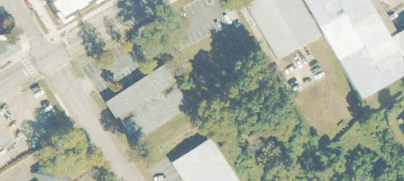 100 College SE Ave