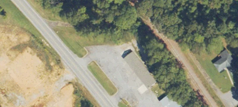 1083 Main St