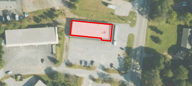 3695 Kings Hwy