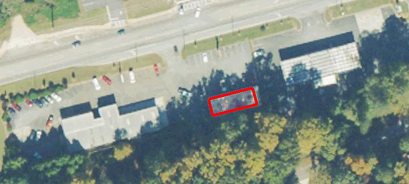 709 Spg St
