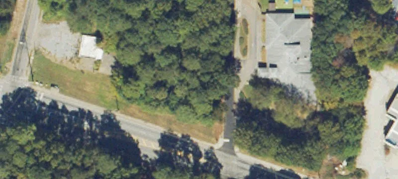 476 Warren Ave