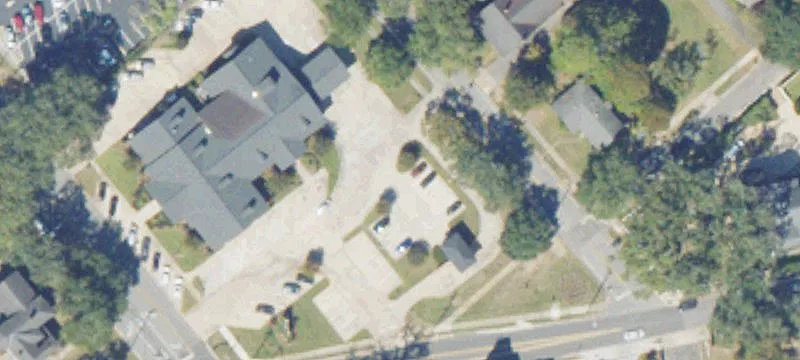 105 Warren Ave