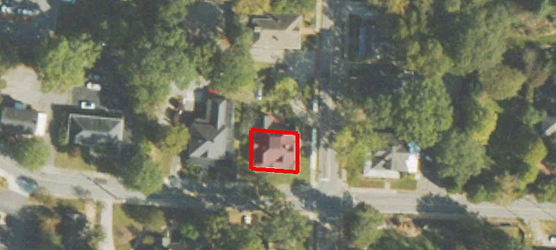 128 Ctr St