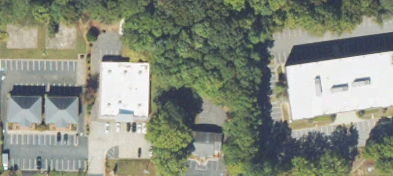 3851 Roswell Rd