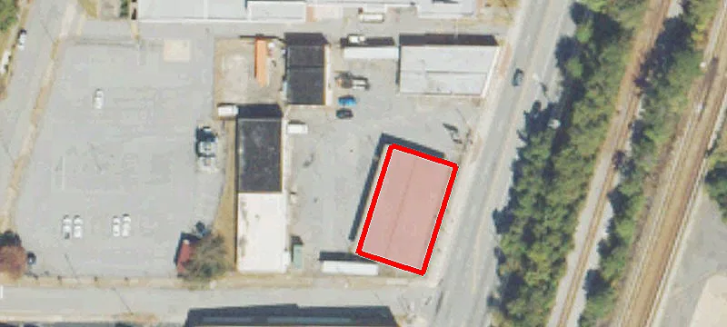 3075 Main St