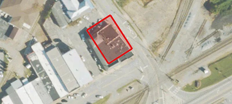 242 Main St