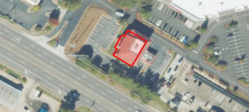 1560 Holcomb Brg Rd