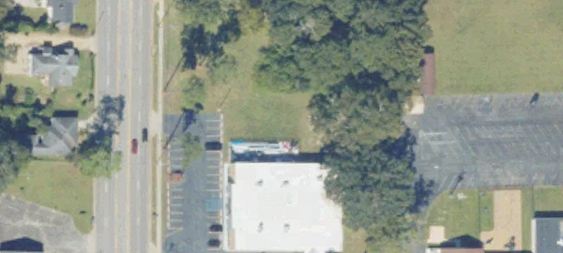1510 Pinetree Blvd
