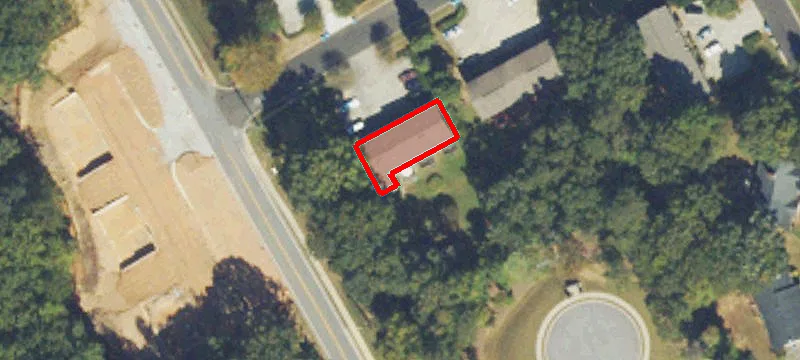 3100 Spruce Cir