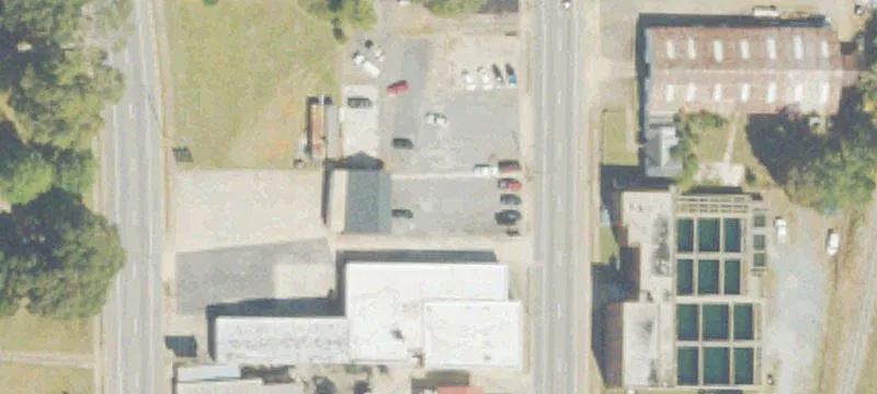 407 Ctr St
