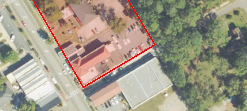 11 School St