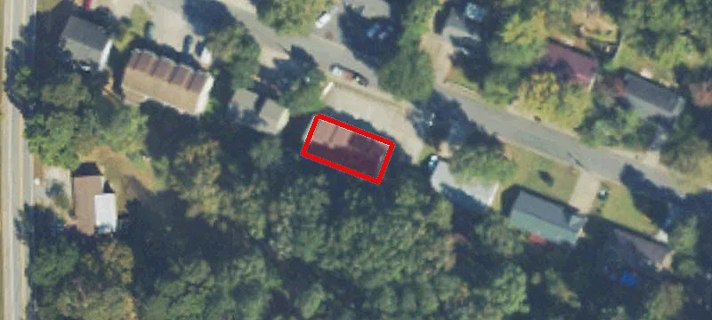 4672 Lois Dr