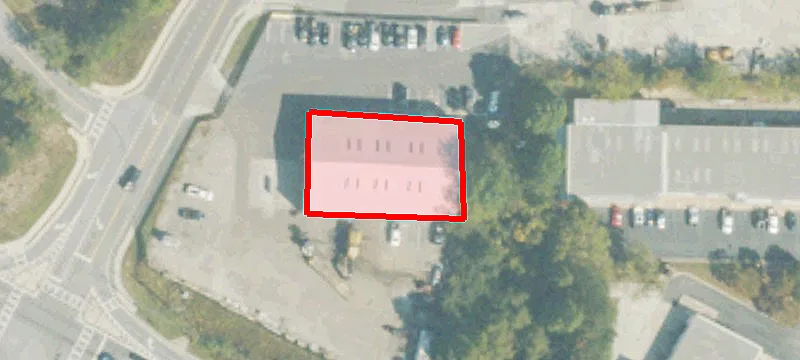 98 Howell Ave