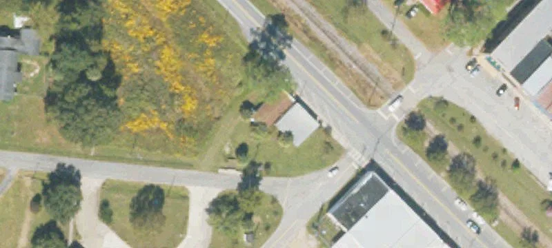 2019 Main St Nck
