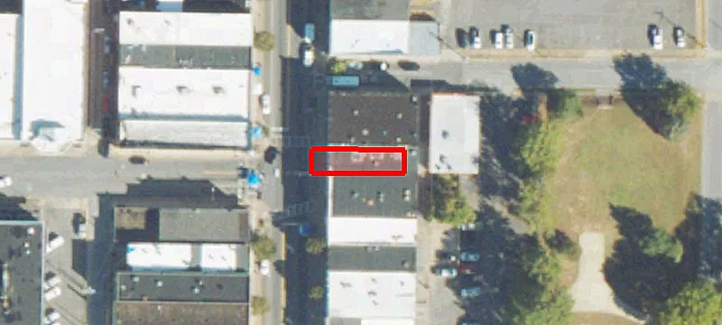 405 Main St