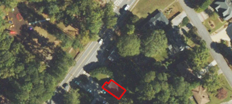 3561 Lavista Rd