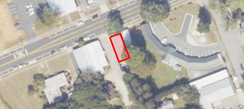 740 Main St