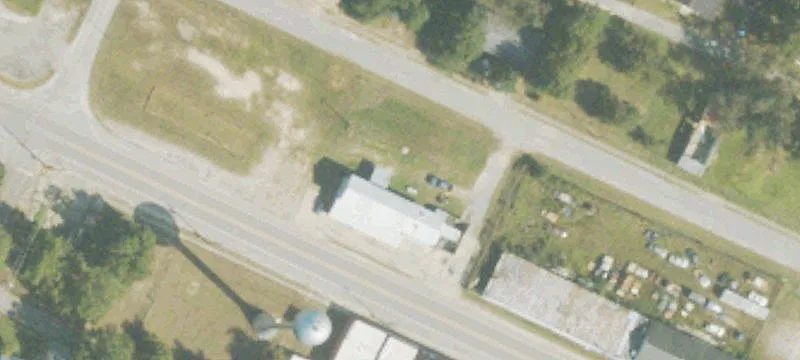 831 Charles Perry Ave