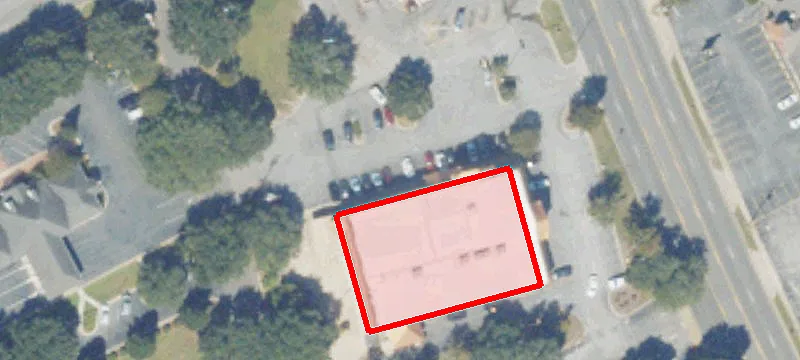 2621 Pinetree Blvd
