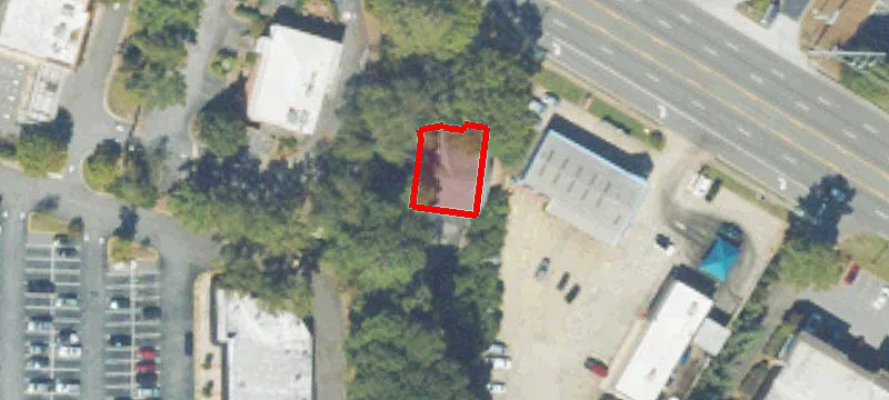 1575 Holcomb Brg Rd