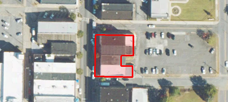 303 Main St
