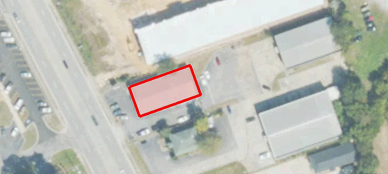 112 Davis Rd