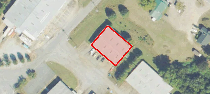 512 Commercial Dr