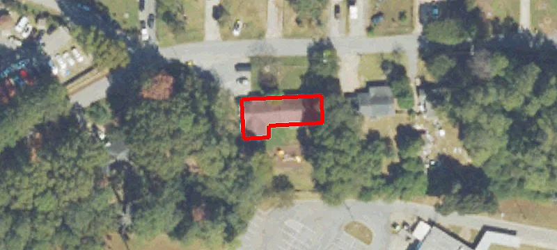 1290 Dogwood Ln