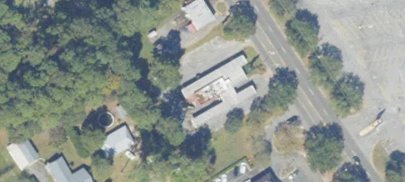 2801 Pinetree Blvd
