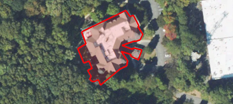 8480 Roswell Rd