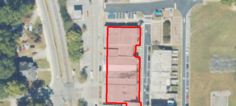 26 Main N St