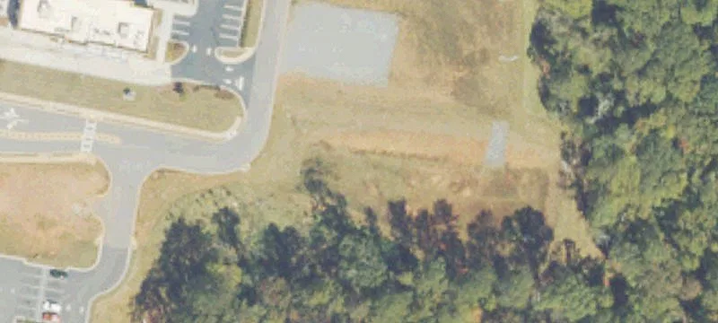 1046 Hwy 19th N