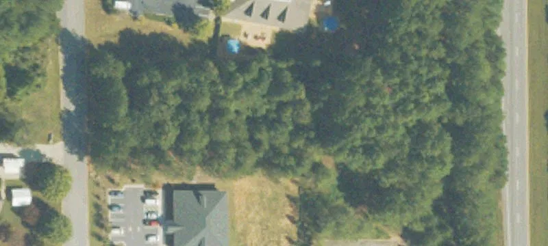 135 Greencastle Rd
