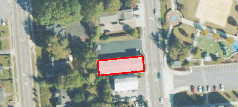 324 Clayton St