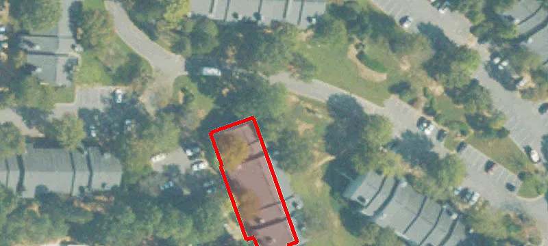 575 Riverside Pkwy