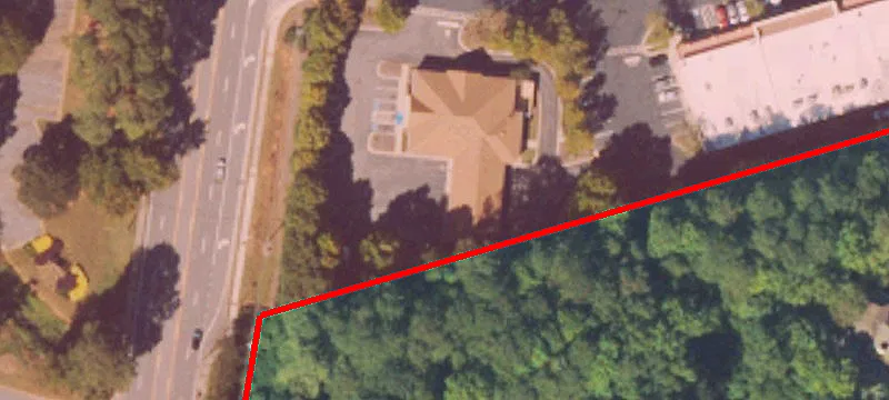 8721 Roswell Rd