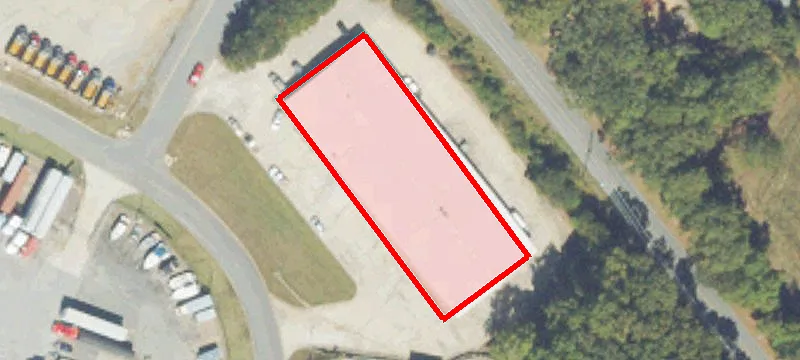 711 Bascomb Commercial Pkwy