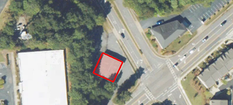 784 Old Roswell Rd