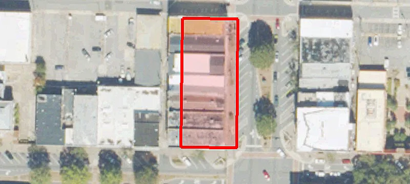 109 Hl St