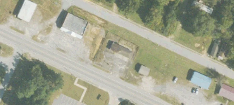 915 Charles Perry Ave