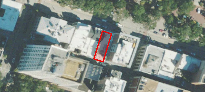 21 Bay St