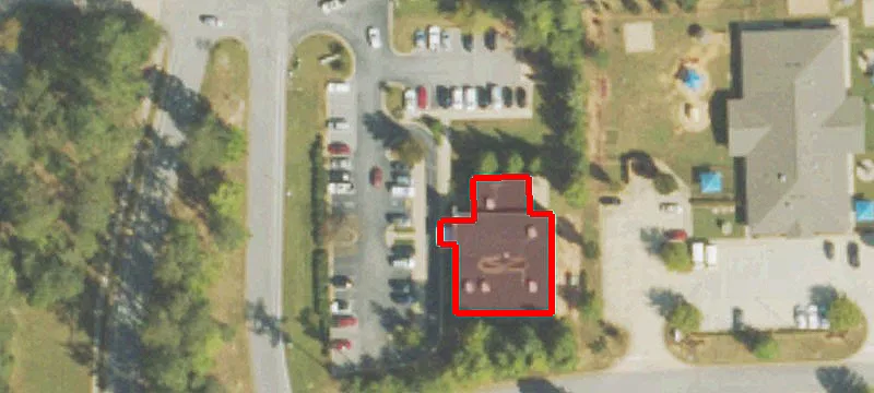 107 Calumet Ctr Rd