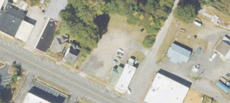 300 Main St