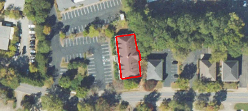 576 Colonial Park Dr