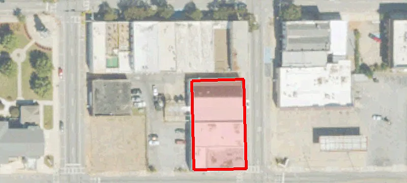 206 Ctr St
