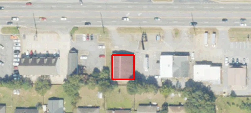 1251 Russell Pkwy